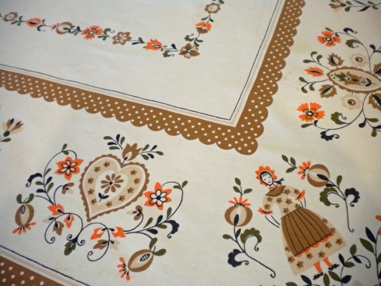 Classic '40's Tablecloth